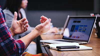 Studierende erarbeiten Tool für Dialysepatienten