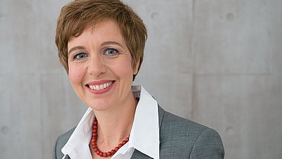 Neue Departementsleiterin Gesundheit an der FFHS