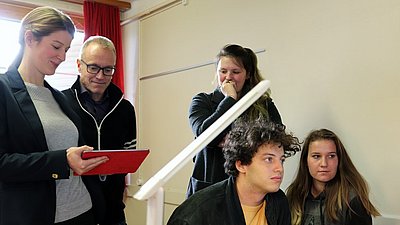 Schüler der OMS Brig entdecken FFHS-Forschung